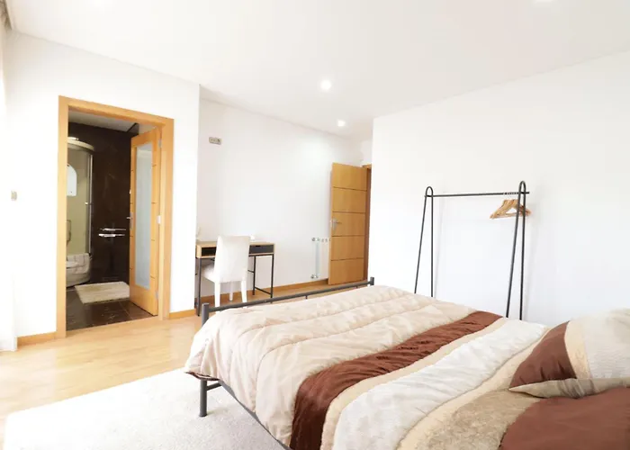 Oktavihu House * Vila Nova de Famalicão