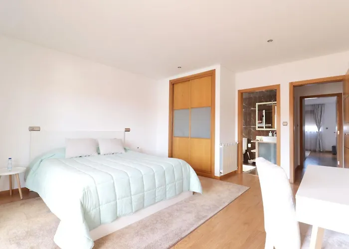 Δωμάτια σε οικογενειακή κατοικία Oktavihu House *